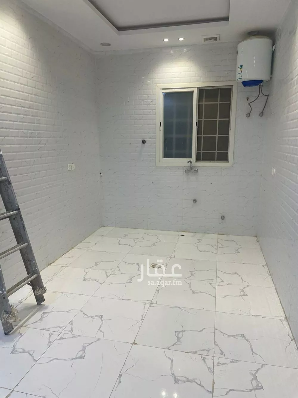 شقة 4 غرف في الرمال 4