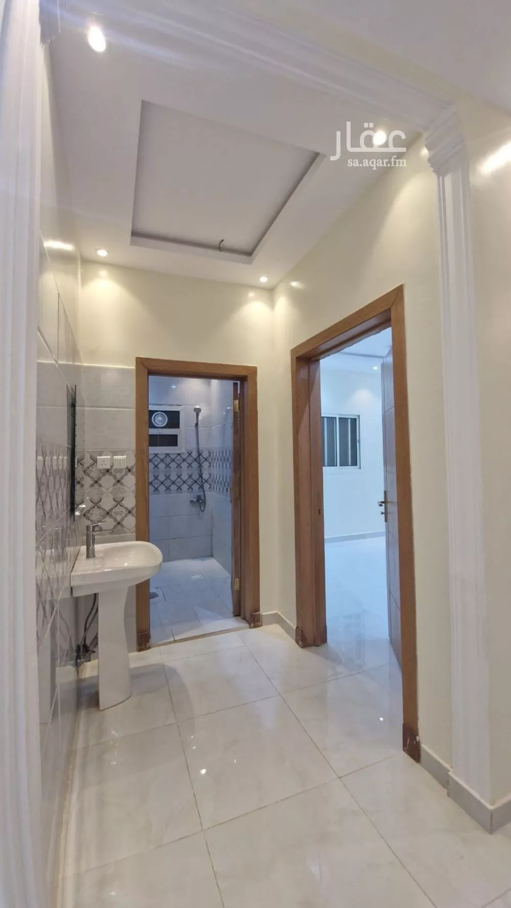 فيلا 9 غرف في الجنادرية 4