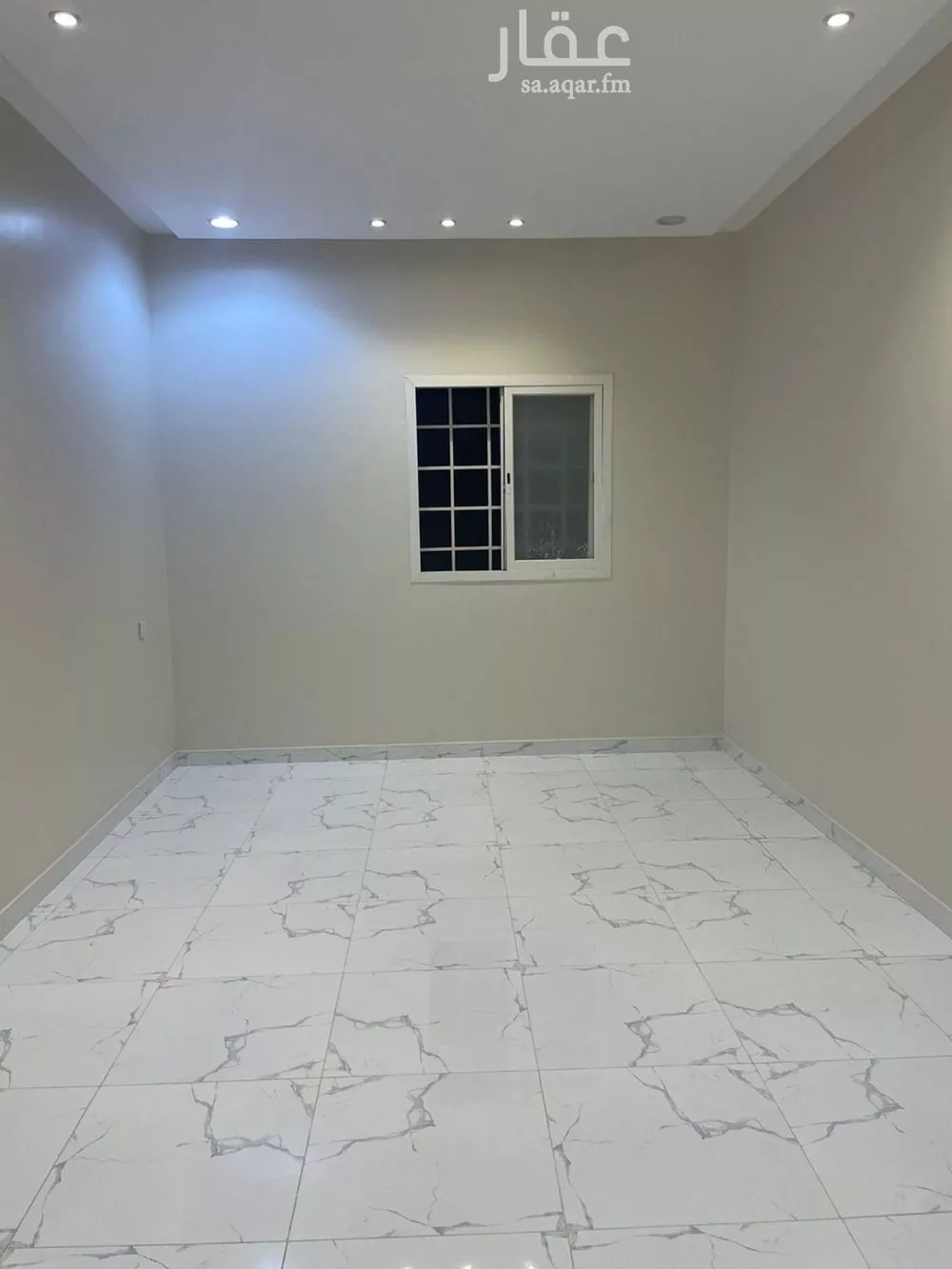 شقة 4 غرف في الرمال 2