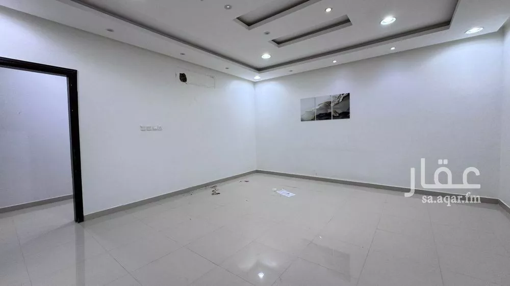 شقة 4 غرف في الرمال 2