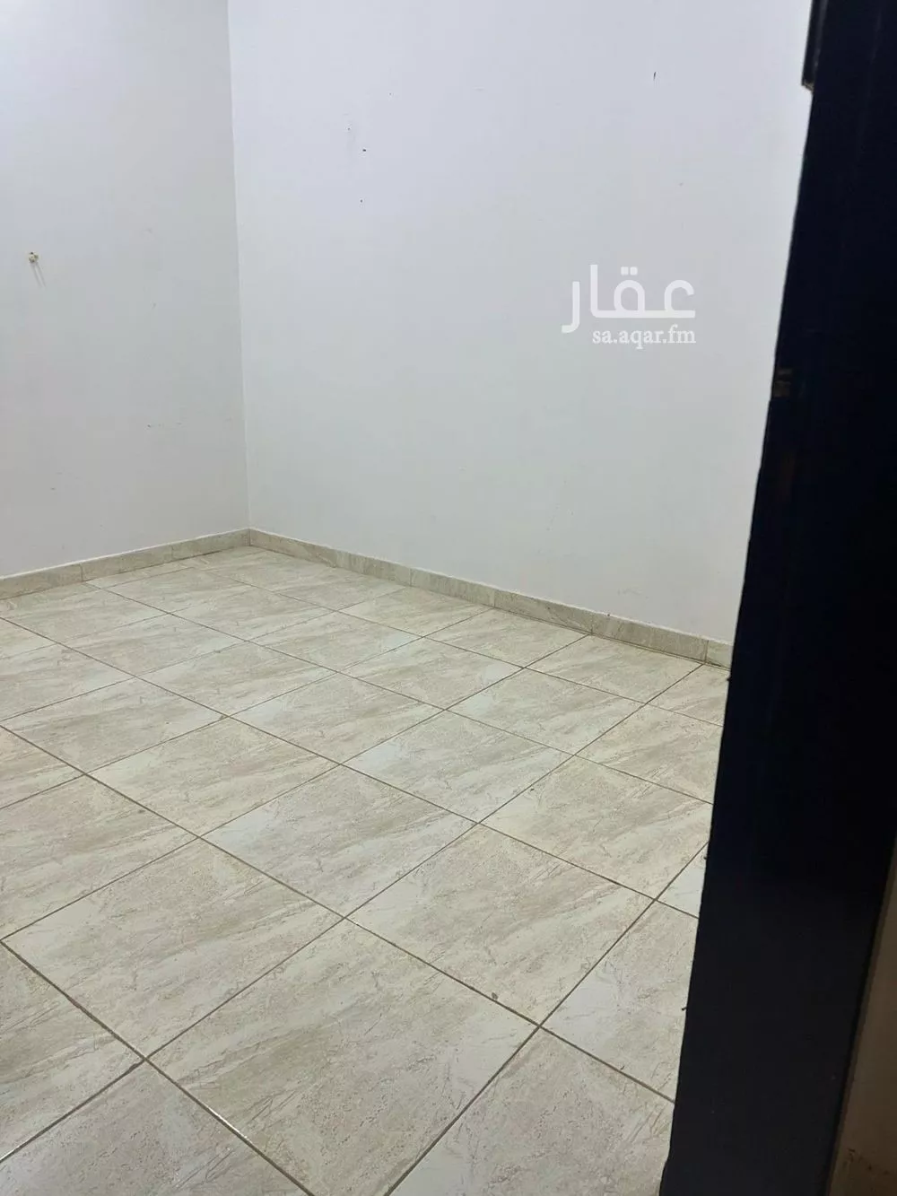 شقة 4 غرف في الرمال 4