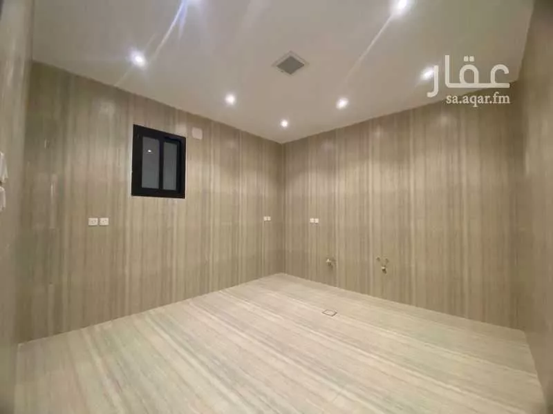 4 bedroom floor in Al Rimal 5