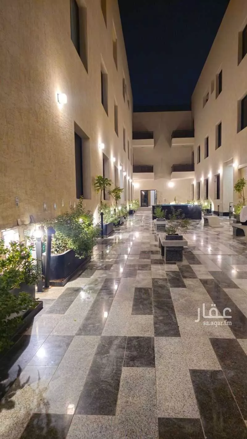 5 bedroom apartment in Al Rimal 1