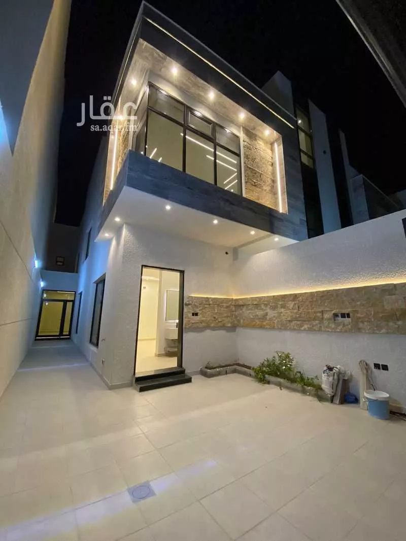 5 bedroom floor in Tuwaiq 2