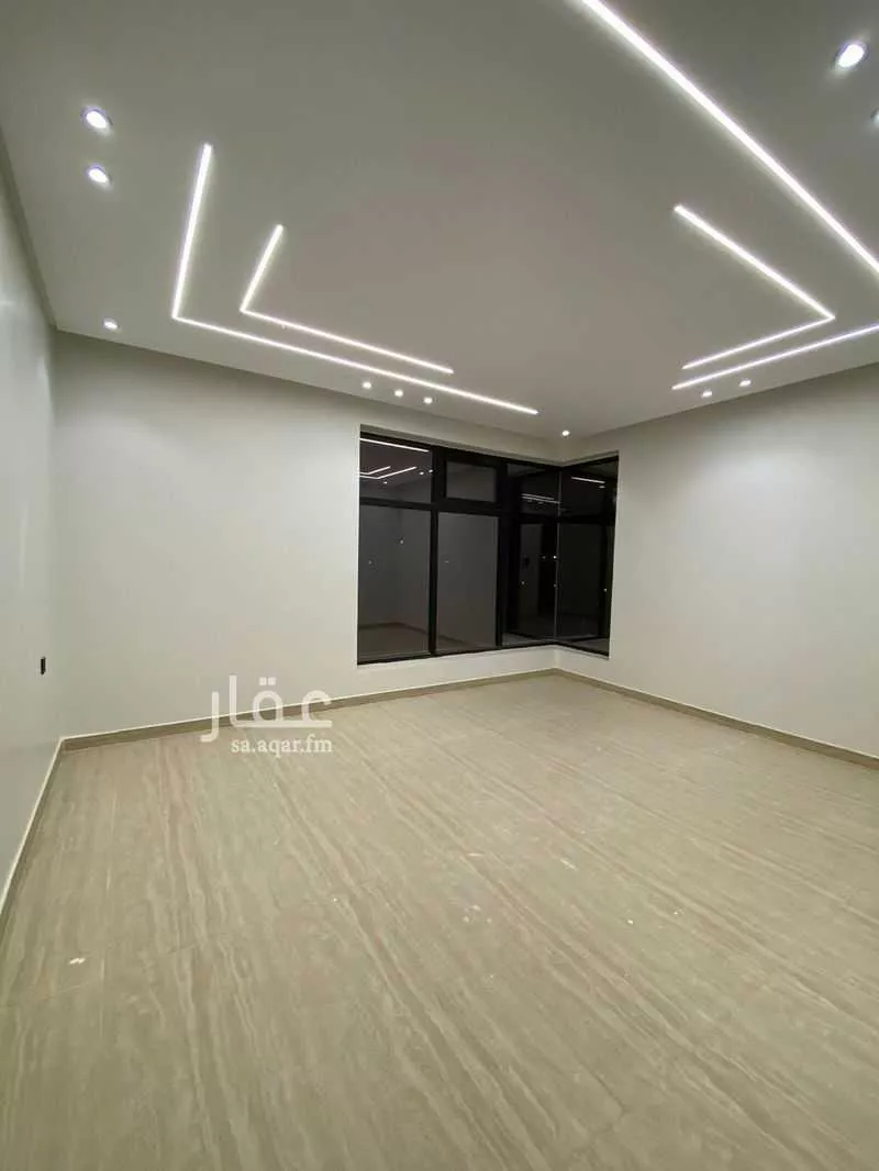 8 bedroom floor in Tuwaiq 3