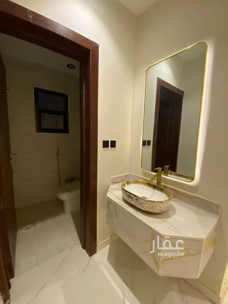 5 bedroom apartment in Badr 4