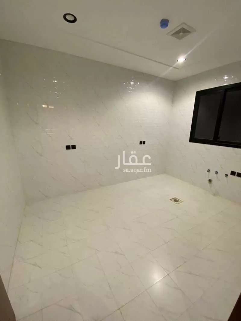 5 bedroom apartment in Badr 5