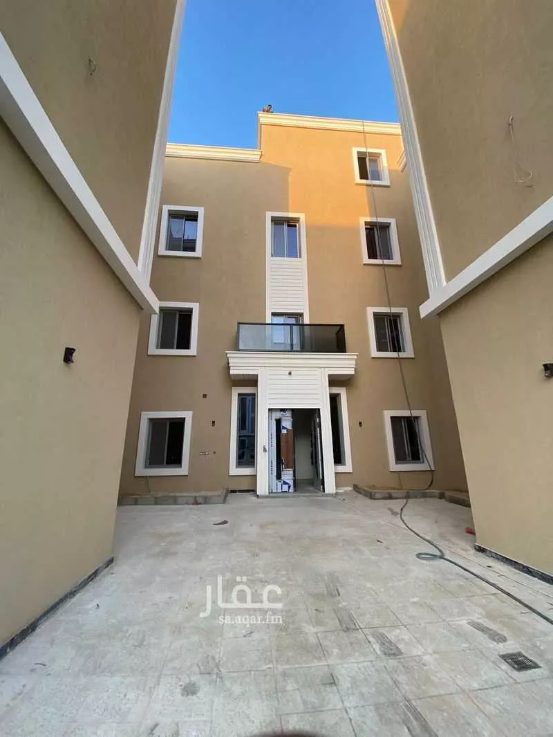 عمارة 1428 م² في ظهرة لبن 2