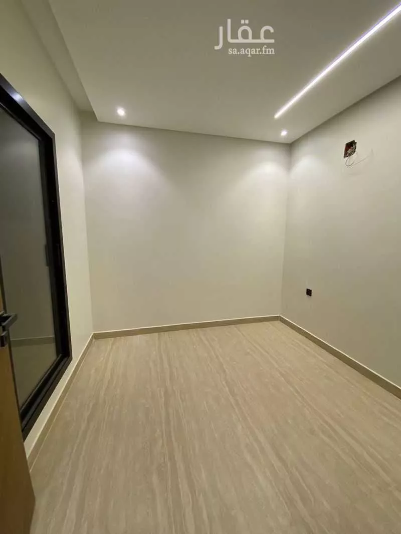 8 bedroom floor in Tuwaiq 5