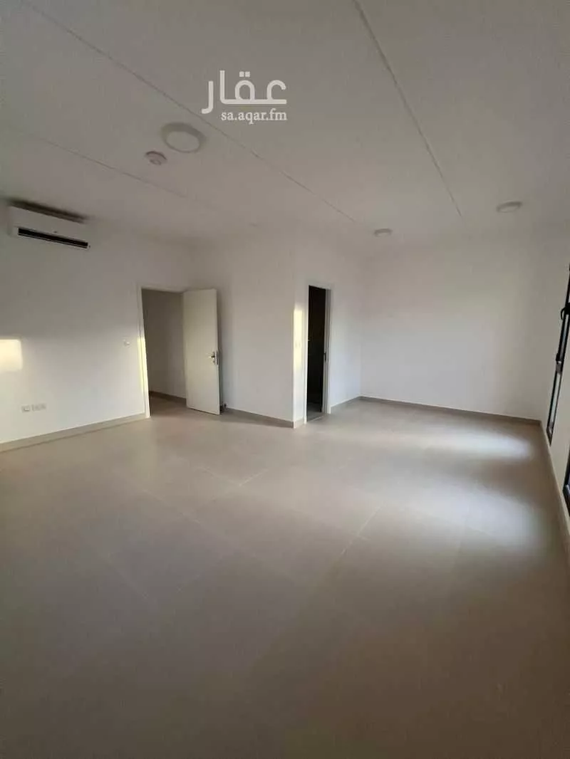 4 bedroom villa in Al Munsiyah, Riyadh 4