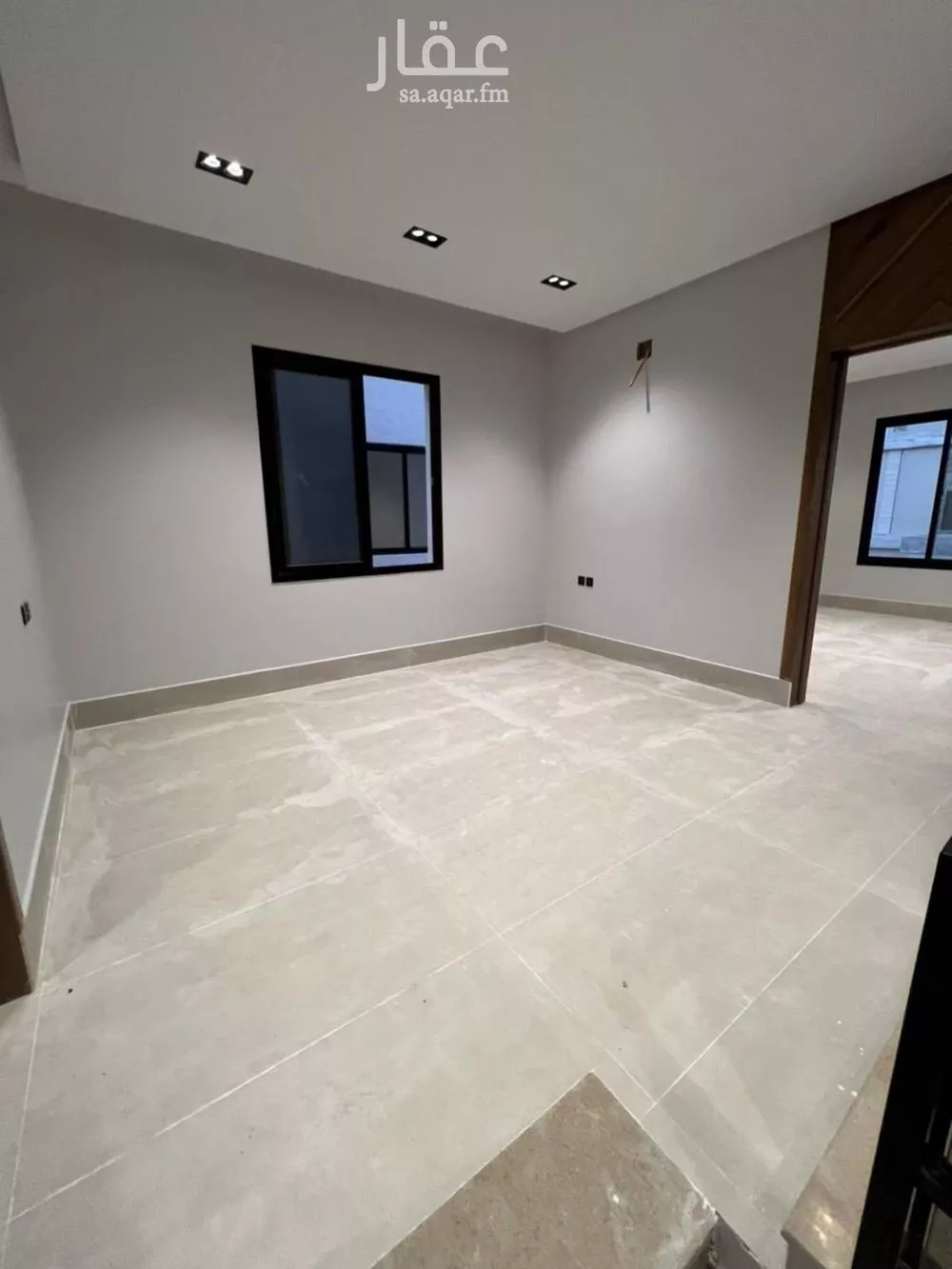 فيلا 5 غرف في عكاظ 3