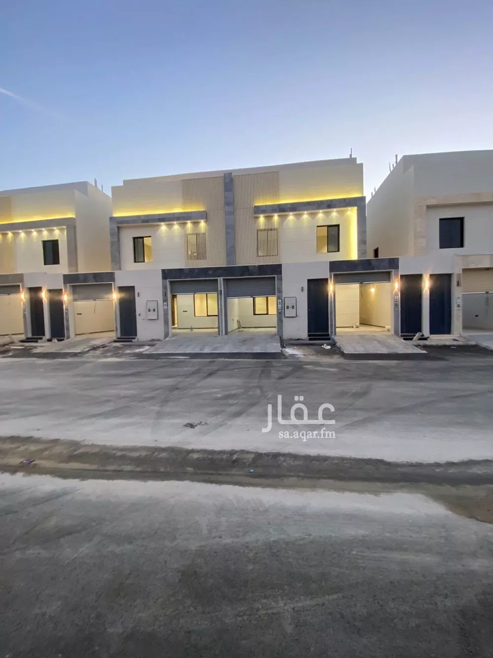 فيلا 5 غرف في عكاظ 2