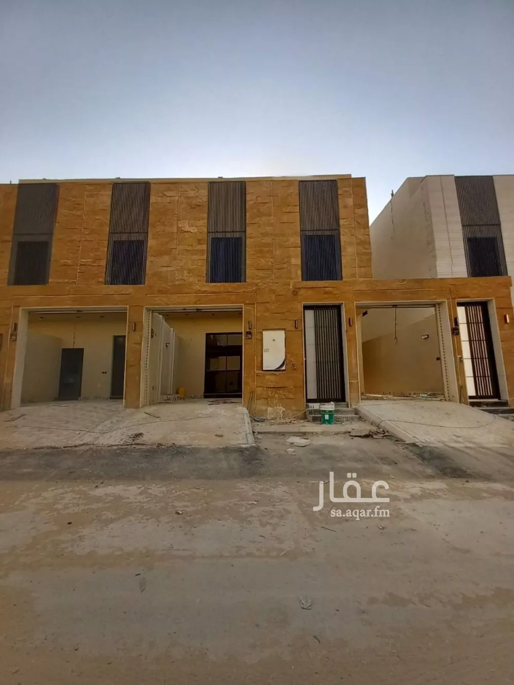 فيلا 5 غرف في طويق 2