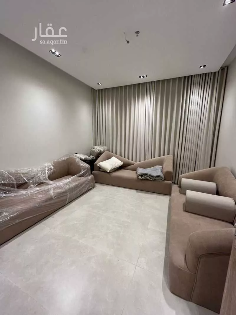 شقة 5 غرف في الحمرا 3