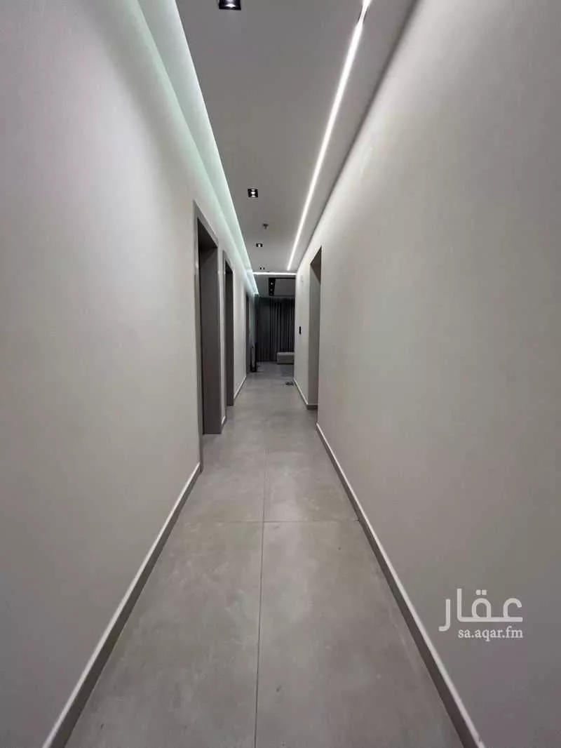 شقة 5 غرف في الحمرا 2