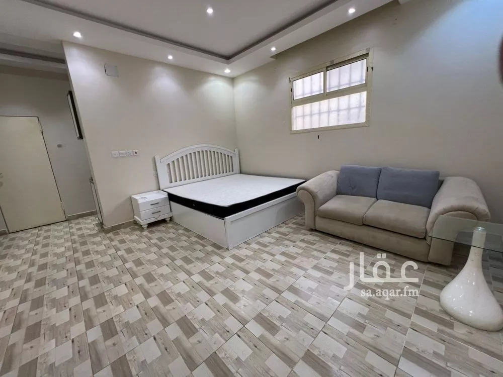 فيلا 1 غرف في العريجاء الغربية 4