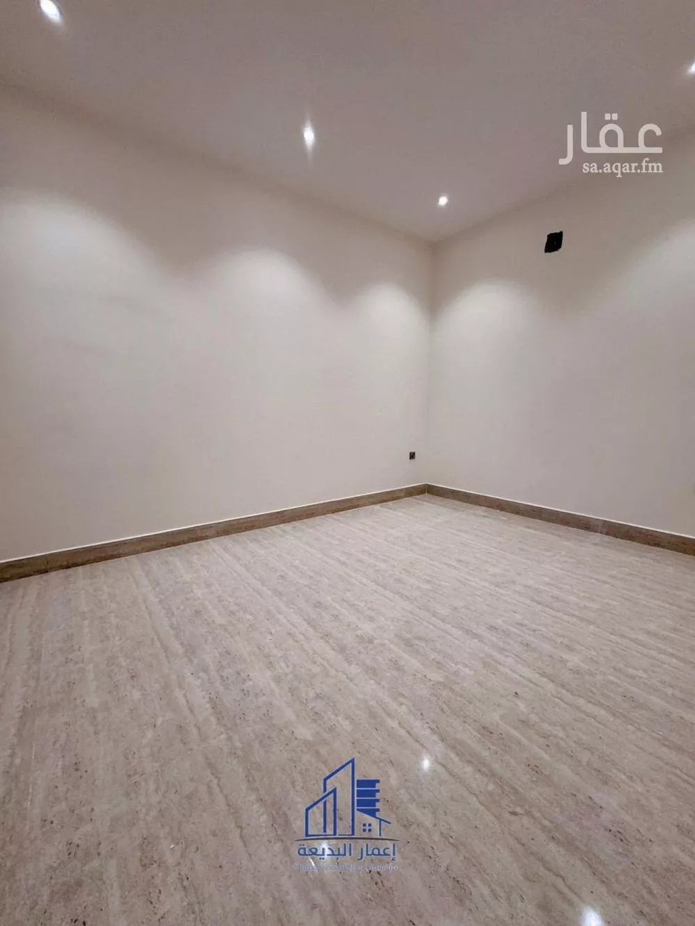 4 bedroom floor in Dhahrat Al Badiah 4