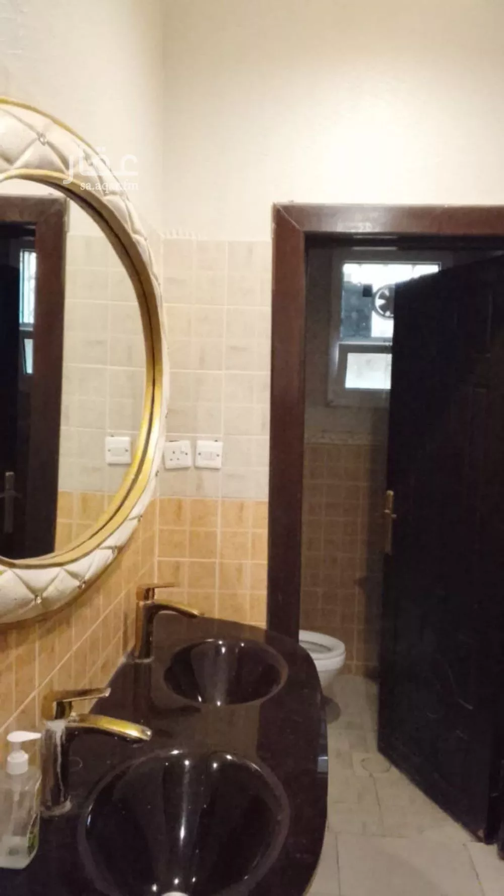 9 bedroom villa in Dhahrat Al Badiah, Riyadh 4