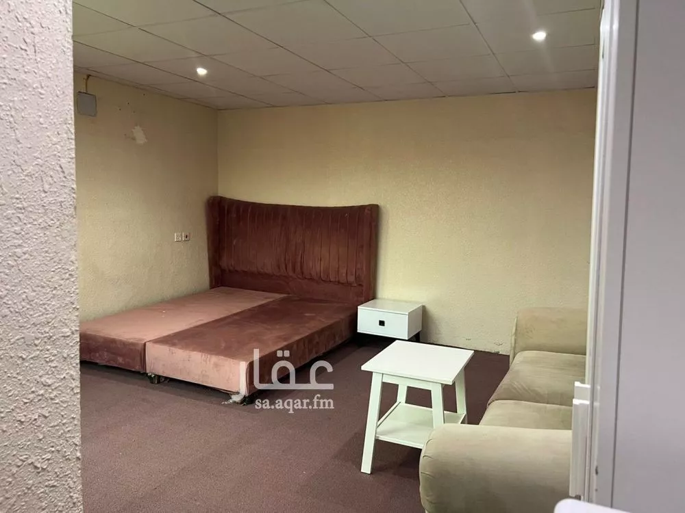 شقة 1 غرف في العريجاء الغربية 3