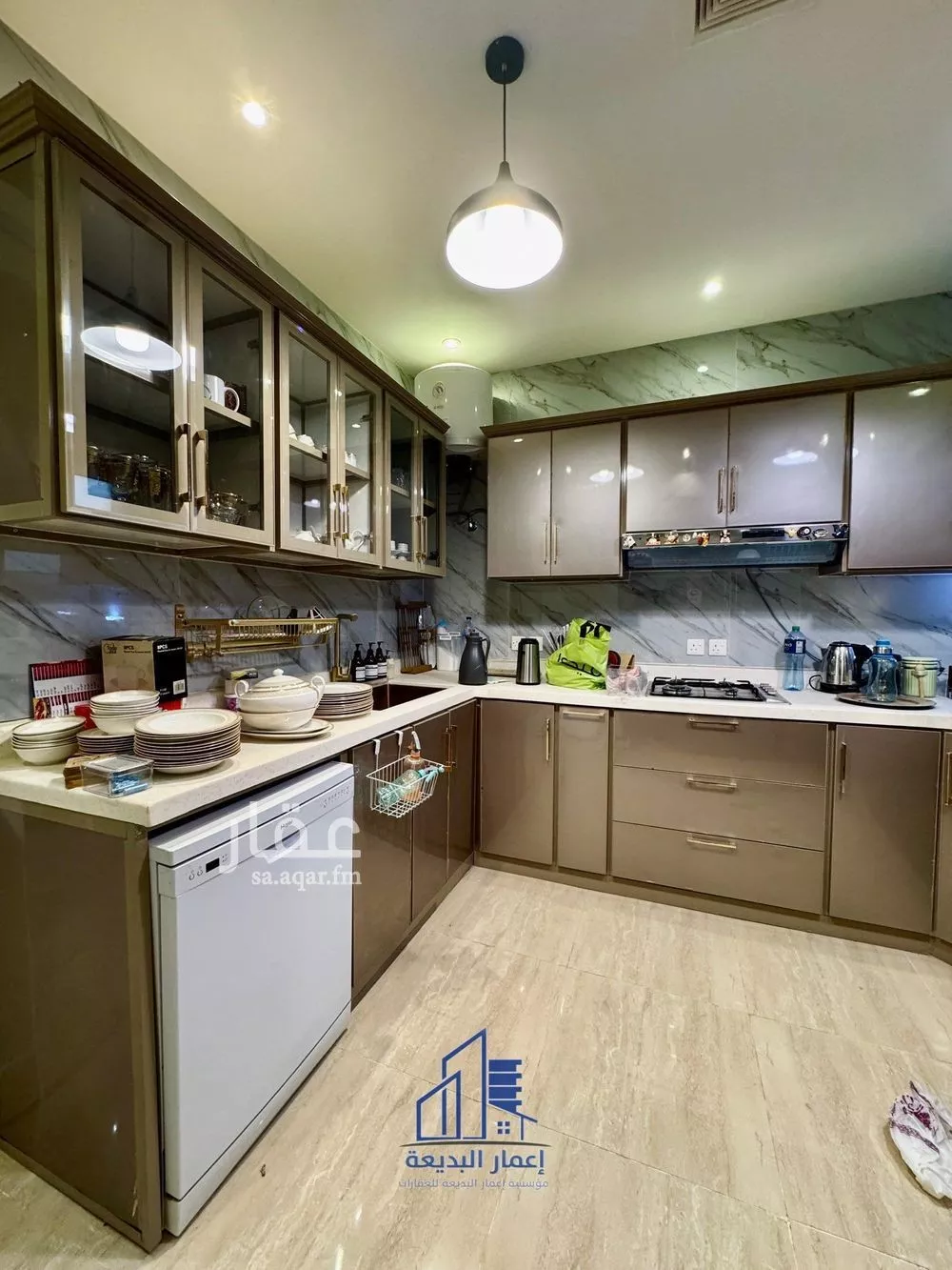 4 bedroom apartment in Dhahrat Al Badiah, Riyadh 14