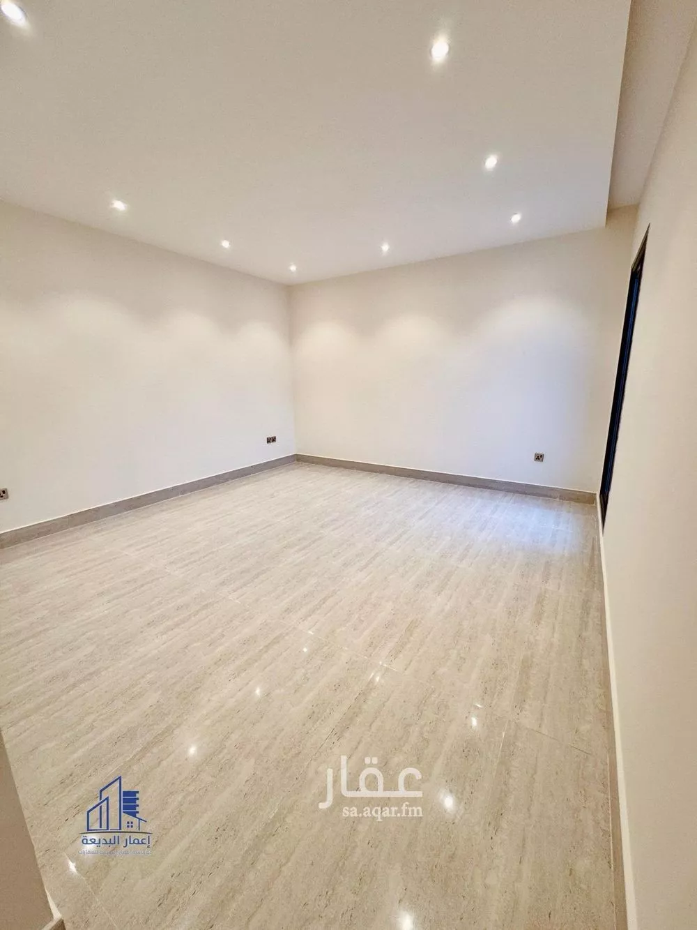 4 bedroom apartment in Dhahrat Al Badiah, Riyadh 15
