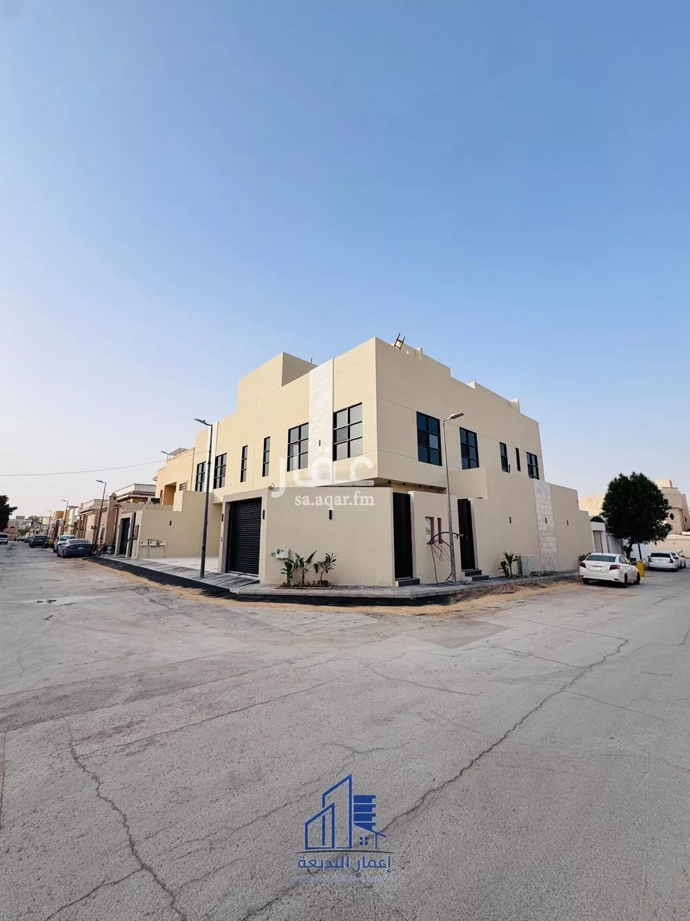 4 bedroom floor in Al Uraija Al Gharbiyah 5