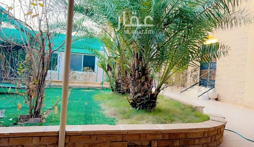 فيلا 5 غرف في العزيزية 3