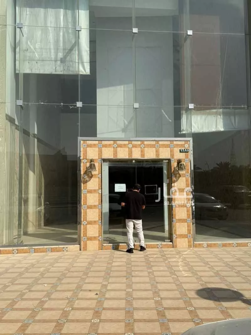 عمارة 4950 م² في الرحمانية 2