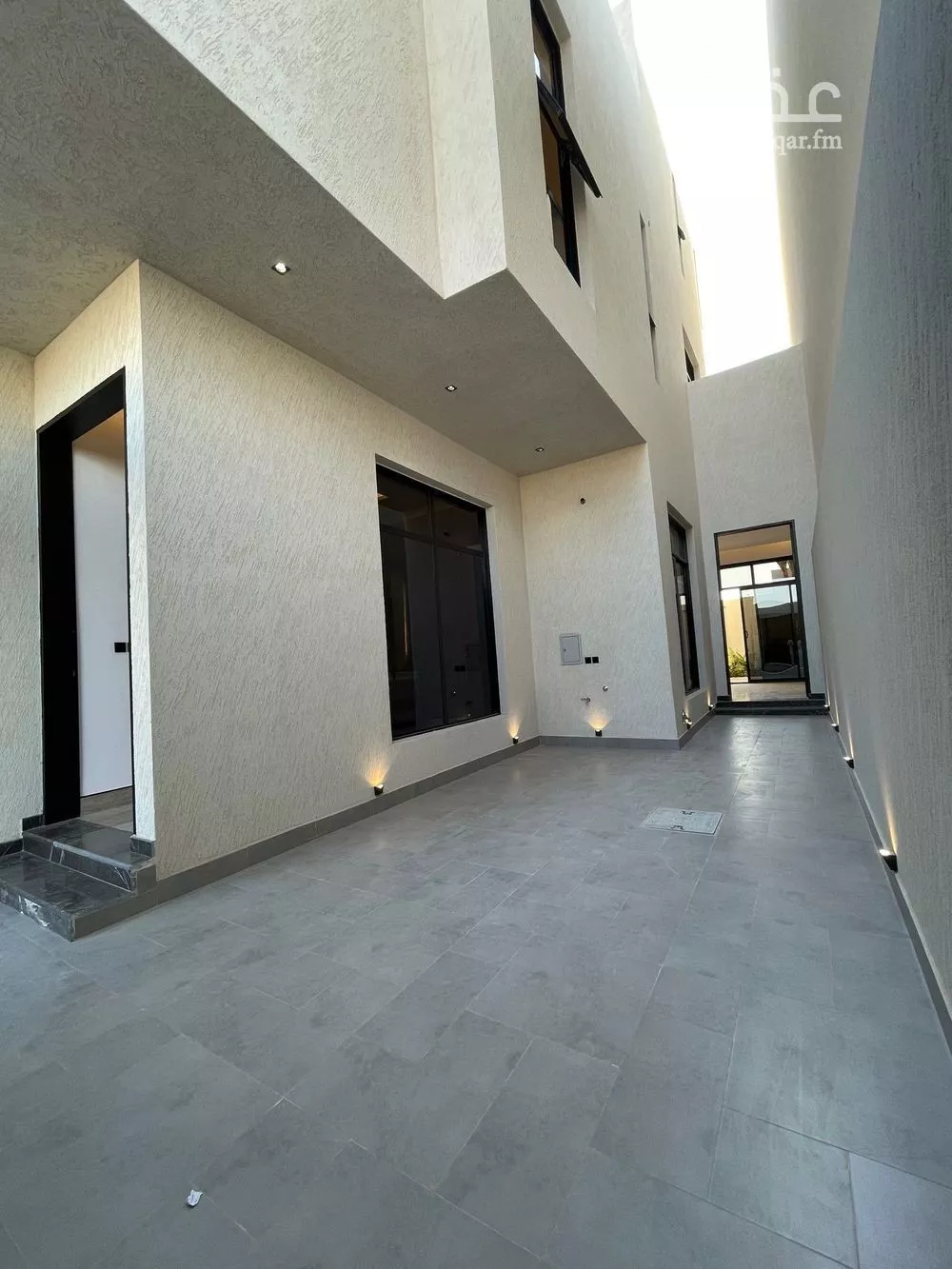 فيلا 7 غرف في المهدية 1