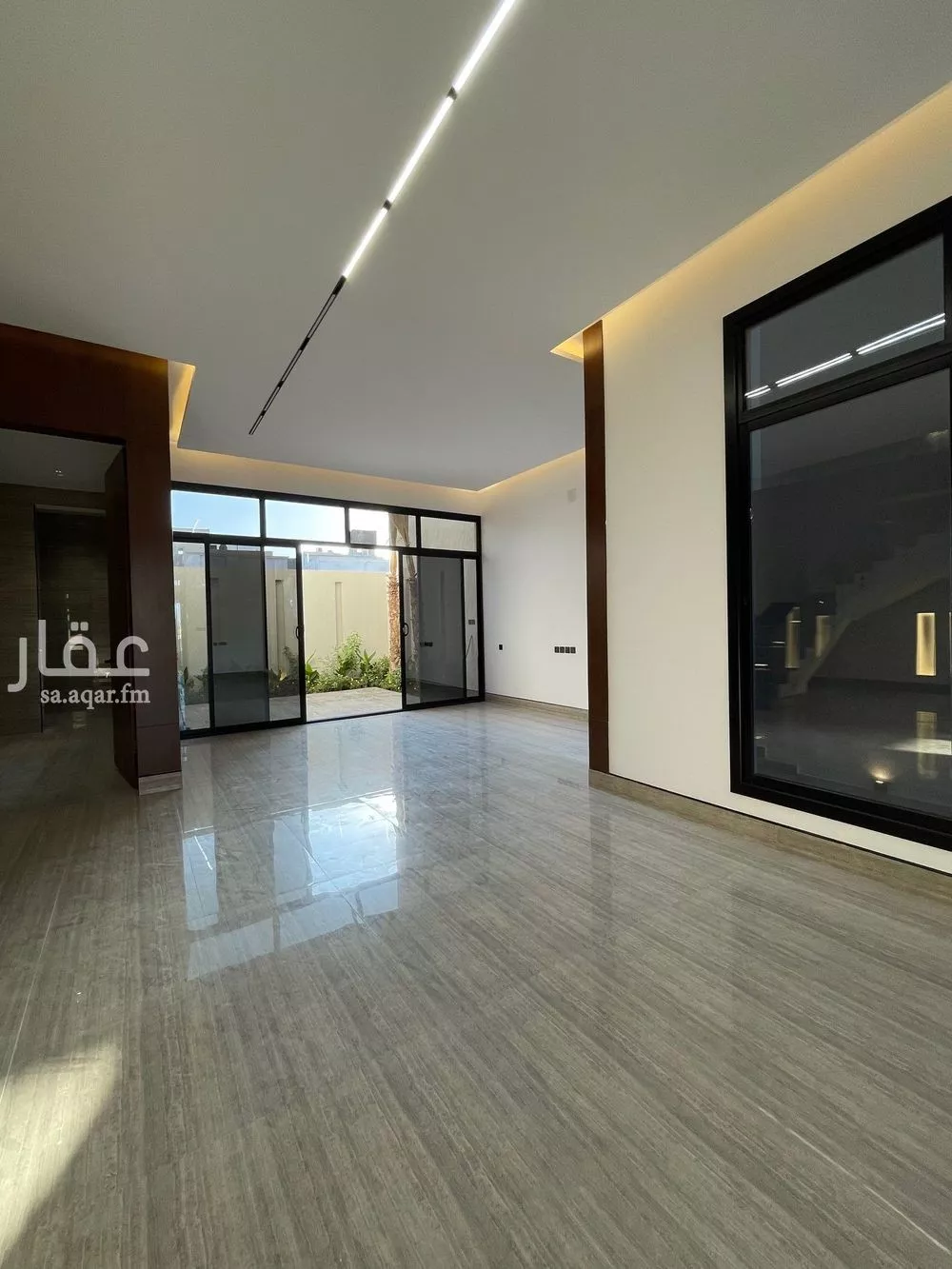 فيلا 7 غرف في المهدية 4