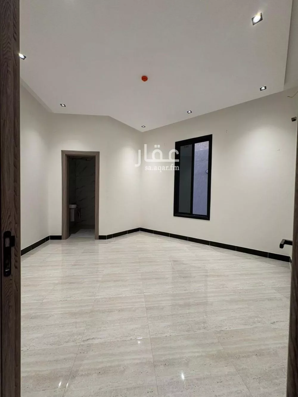 4 bedroom apartment in Tuwaiq, Riyadh 8
