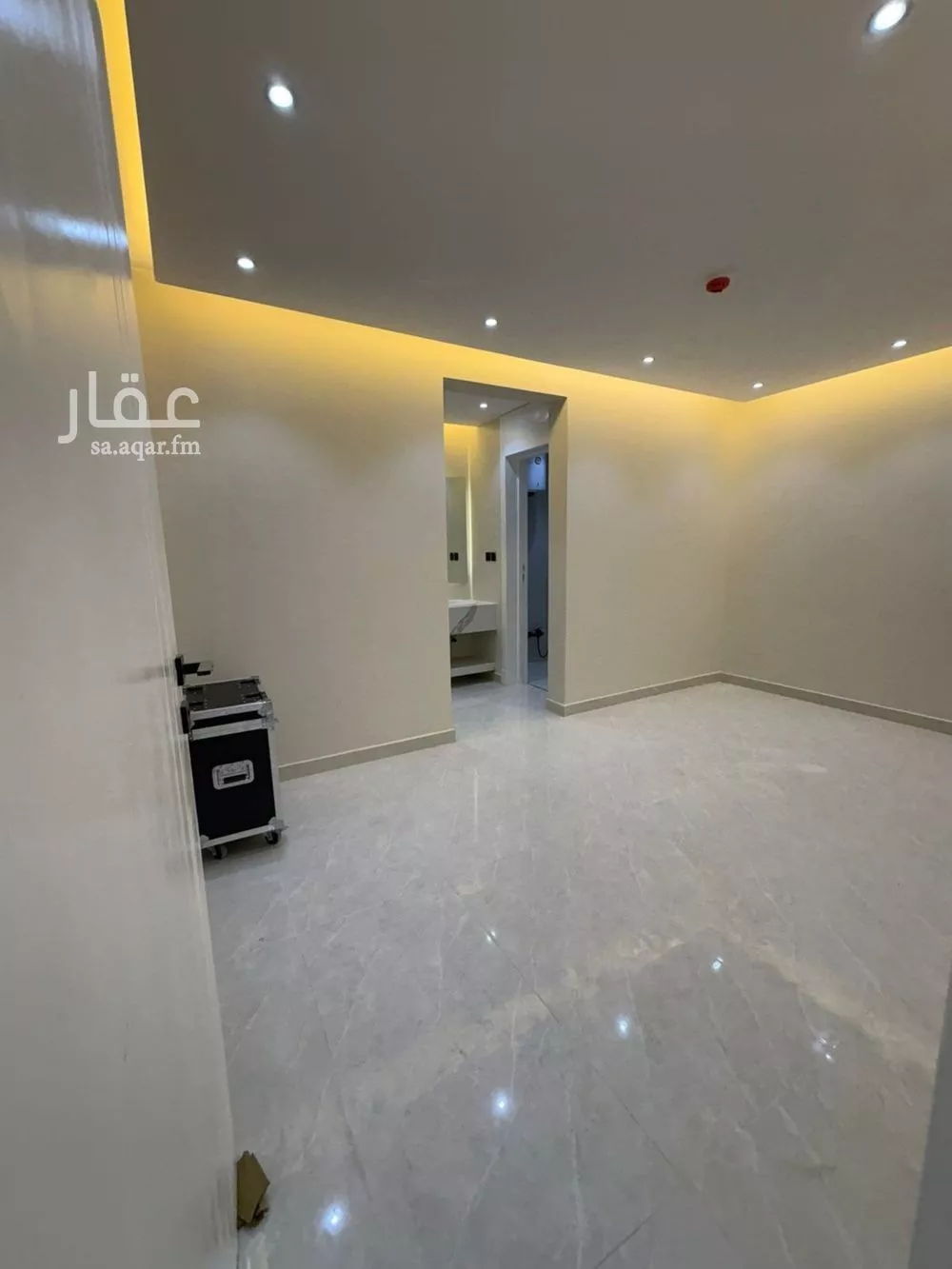 شقة 5 غرف في طويق 5