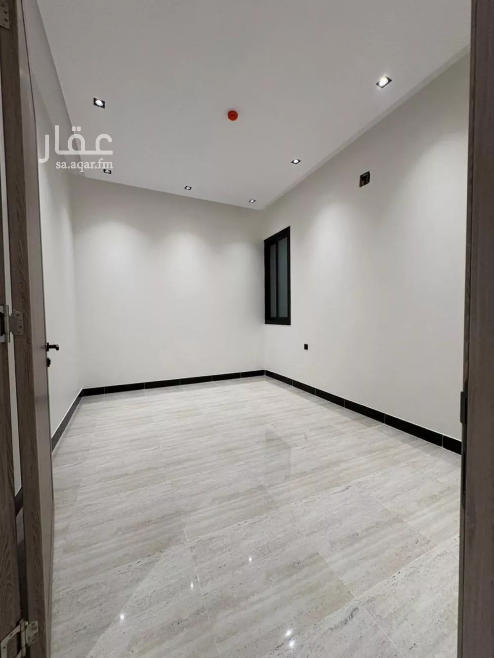 4 bedroom apartment in Tuwaiq, Riyadh 5