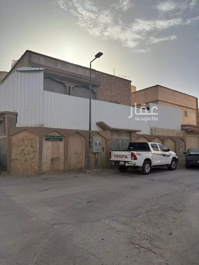 فيلا 10 غرف في النسيم الغربي 4