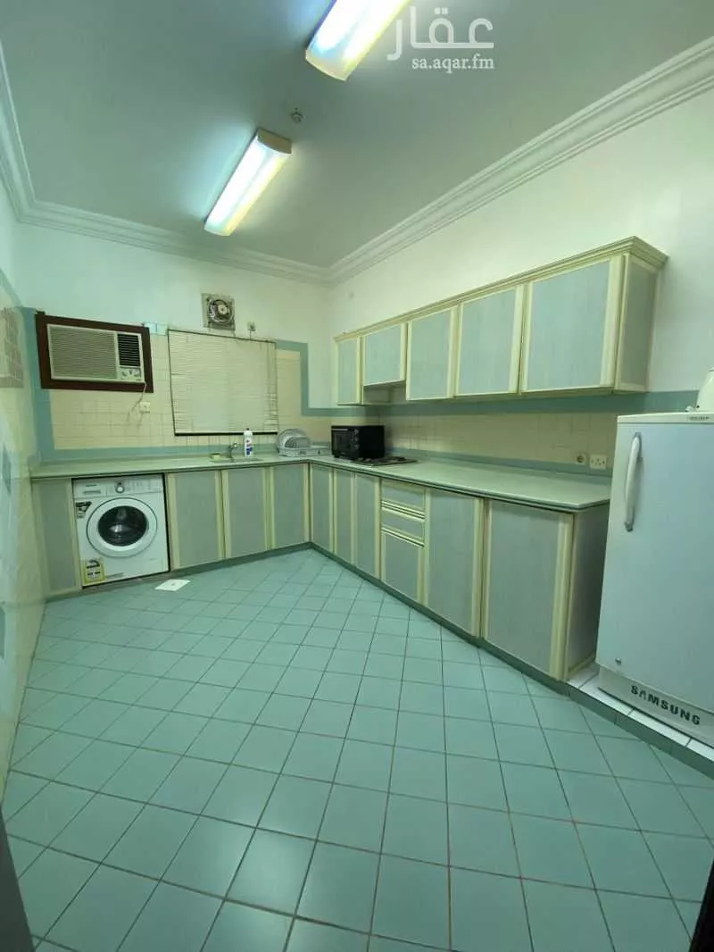 1282 sqm building in Al Salamah 5