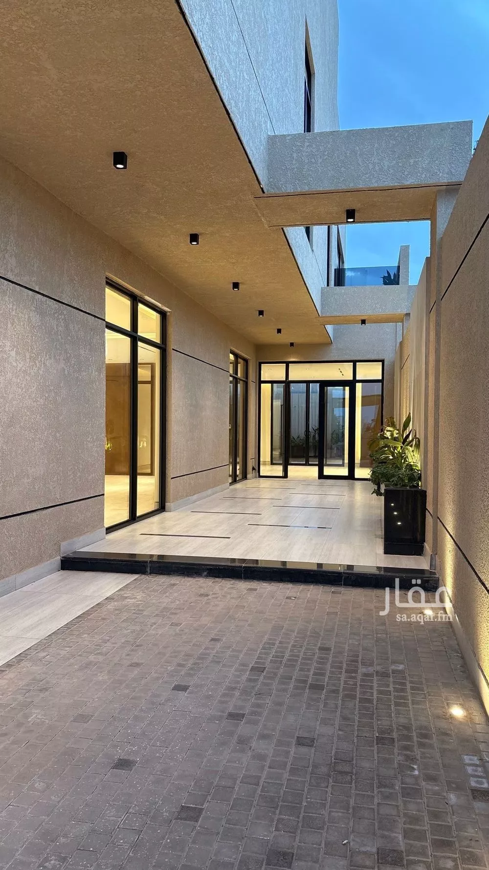 فيلا 6 غرف في المهدية 3