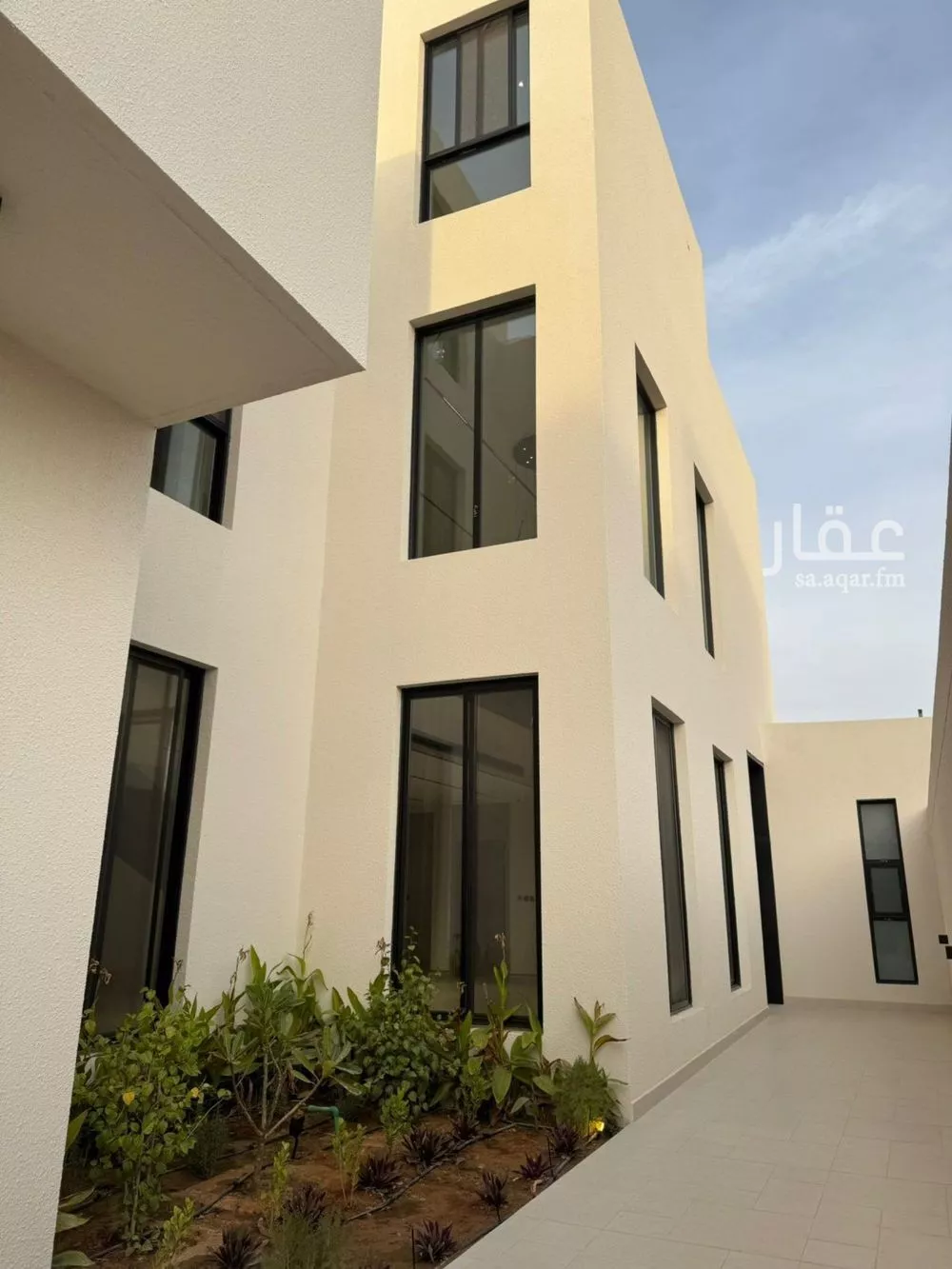 فيلا 7 غرف في المهدية 3