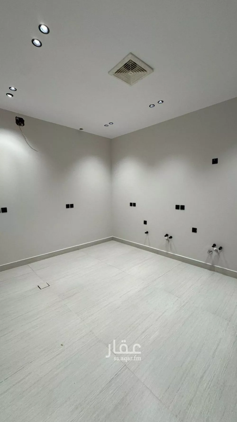 فيلا 6 غرف في المهدية 3