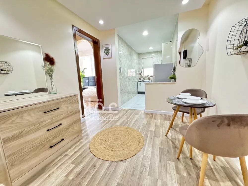 شقة 1 غرف في الروضة 2