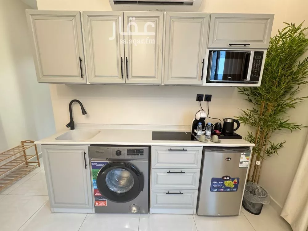 1 bedroom apartment in Al Salamah, Jeddah 4