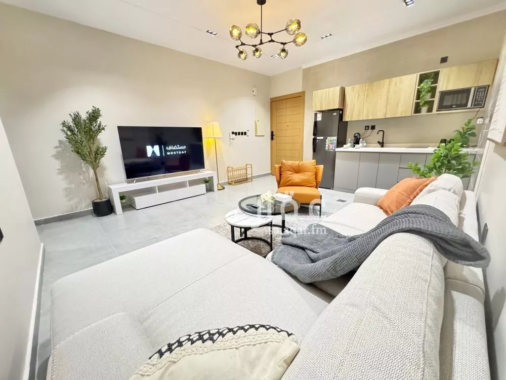 2 bedroom apartment in Al Salamah, Jeddah 4