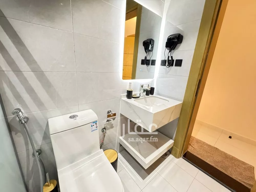 2 bedroom apartment in Al Salamah, Jeddah 12