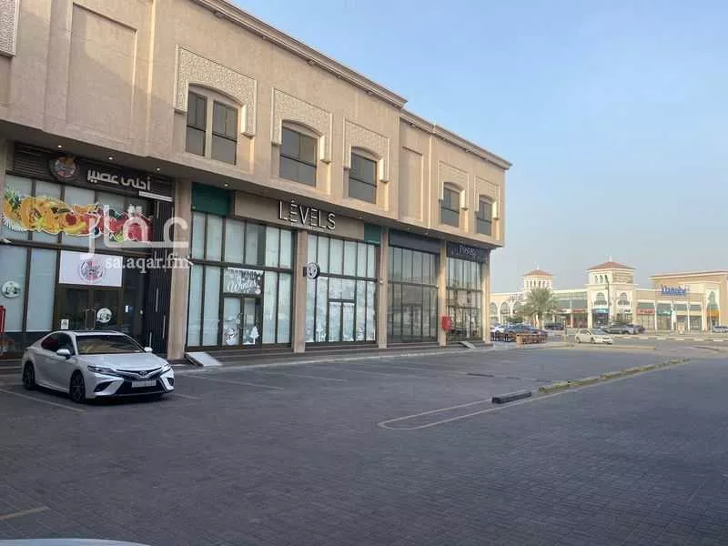 محل 700 م² في المحمدية 3