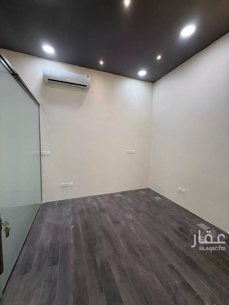 مكتب 717 م² في المحمدية 4