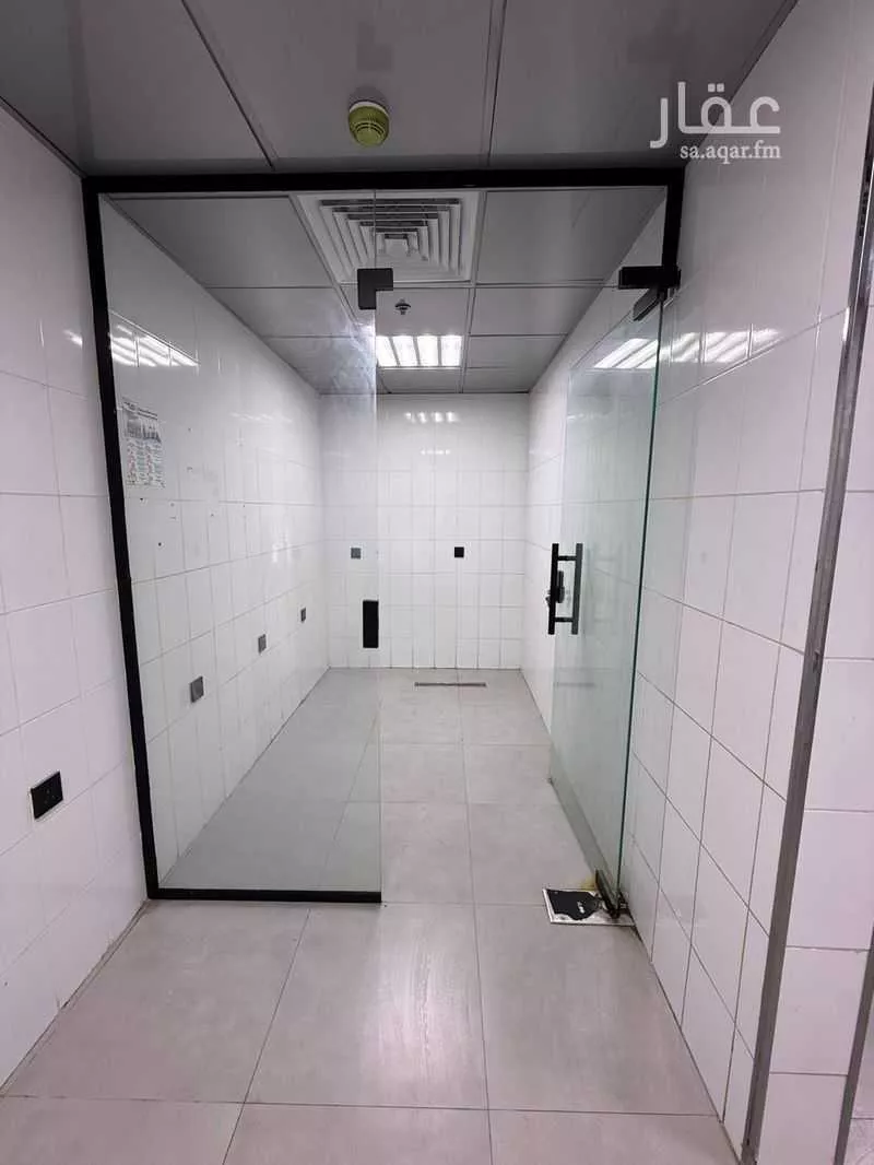 عقار في العزيزية، الدمام 6