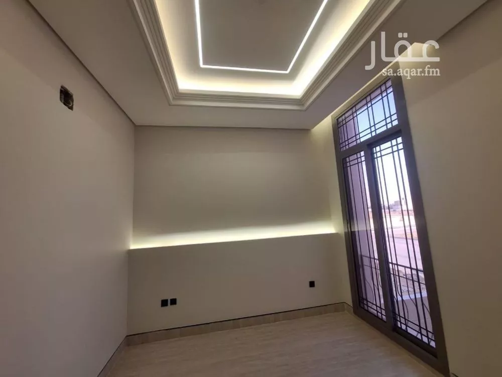 5 bedroom villa in Al Mahdiyyah 4