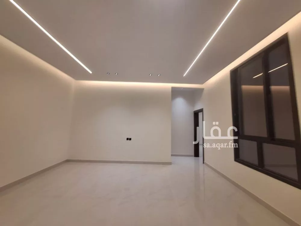 5 bedroom villa in Al Mahdiyyah 5