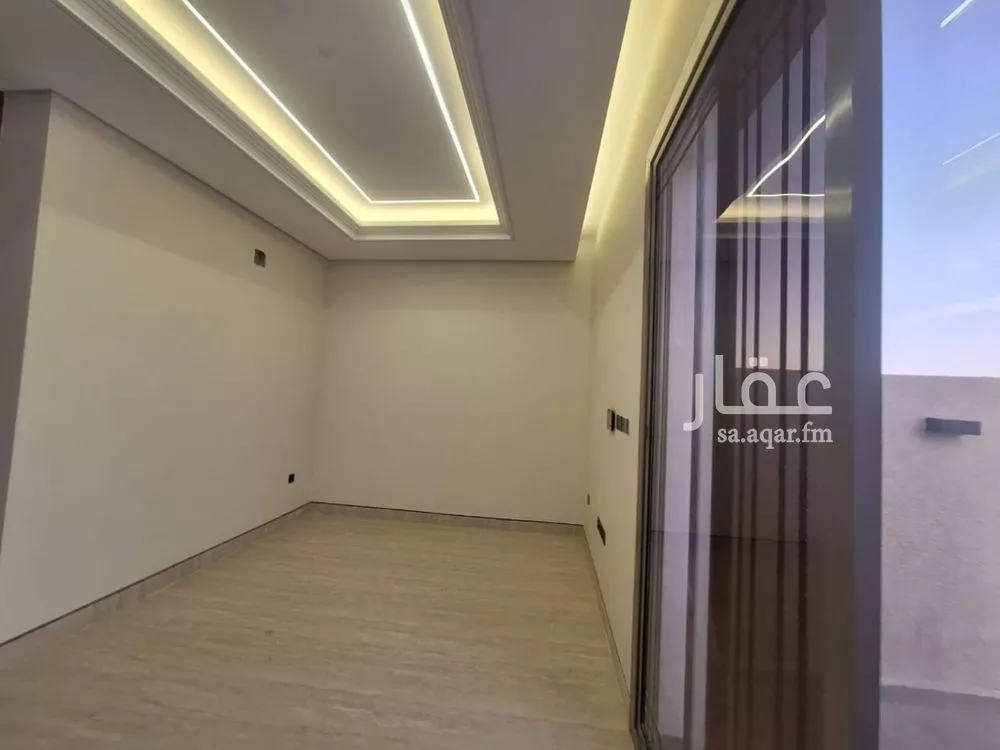 5 bedroom villa in Al Mahdiyyah 2