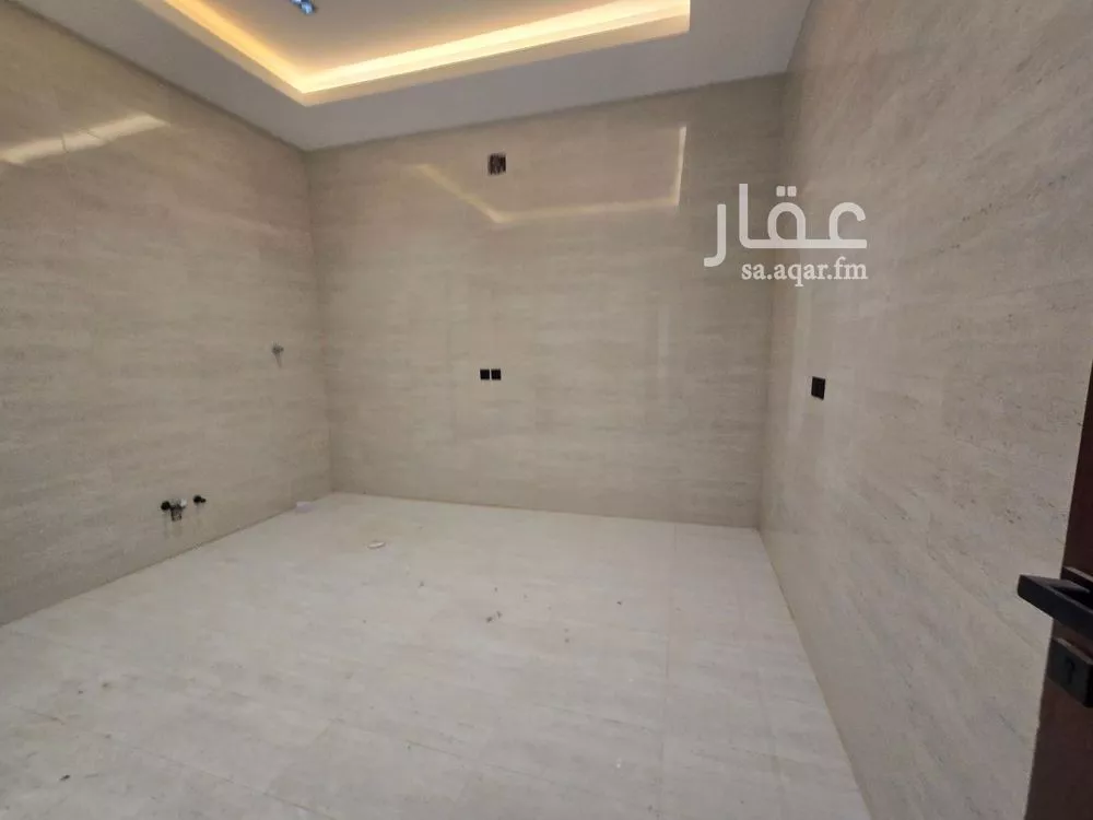 فيلا 5 غرف في طويق 5