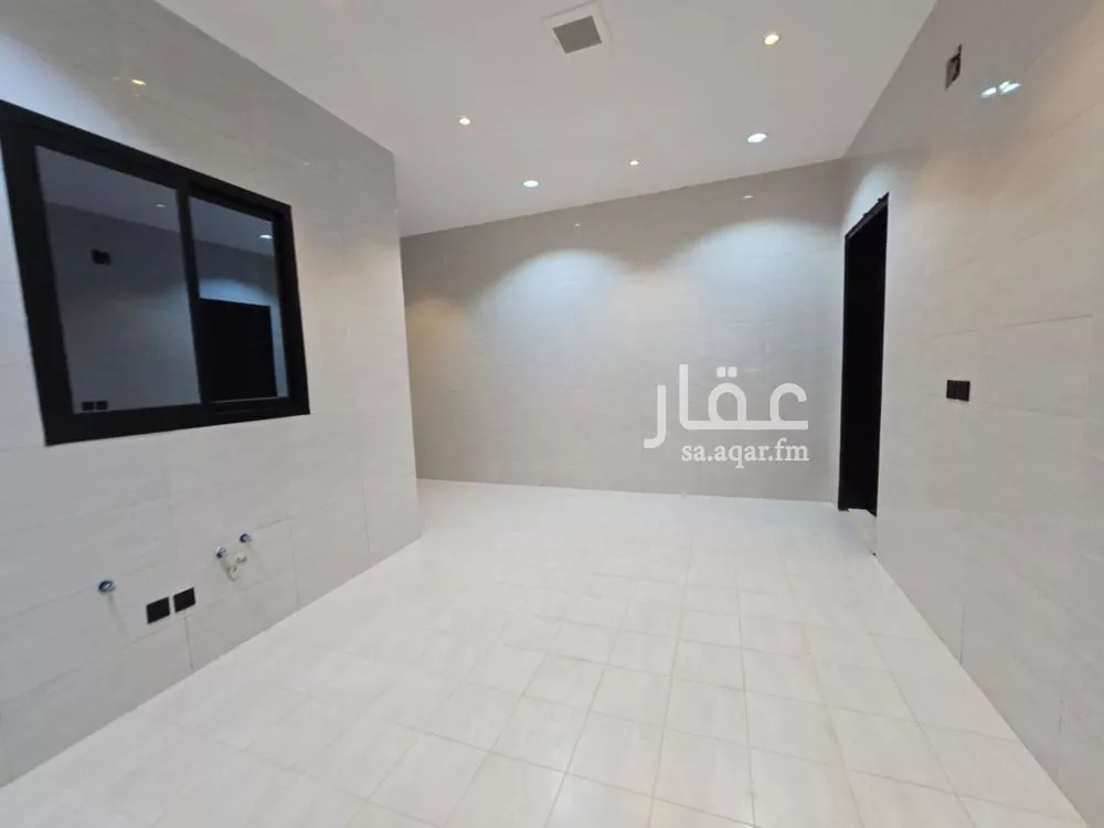 فيلا 5 غرف في العريجاء الغربية 4